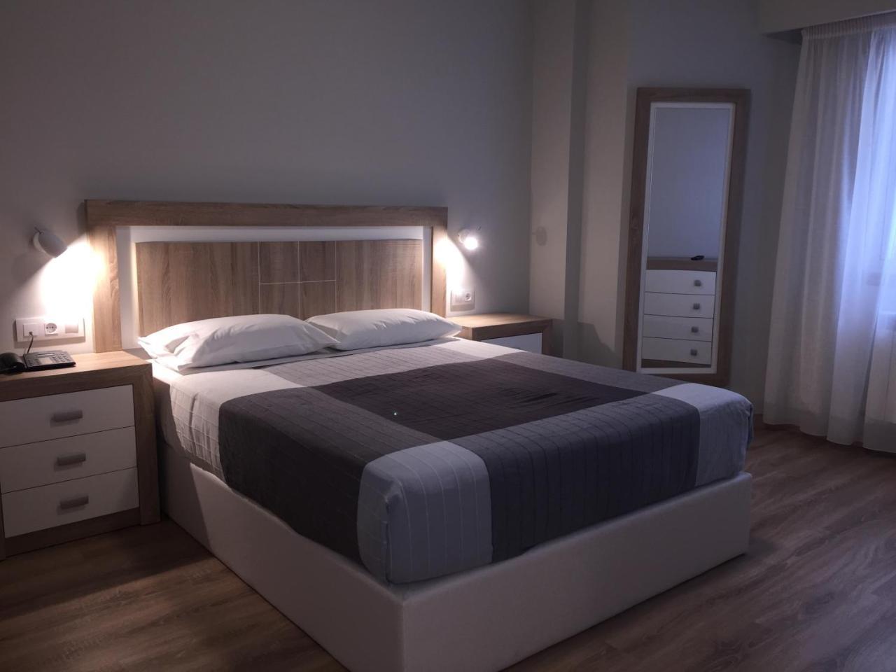 Hotel 塞拉诺瓦 外观 照片